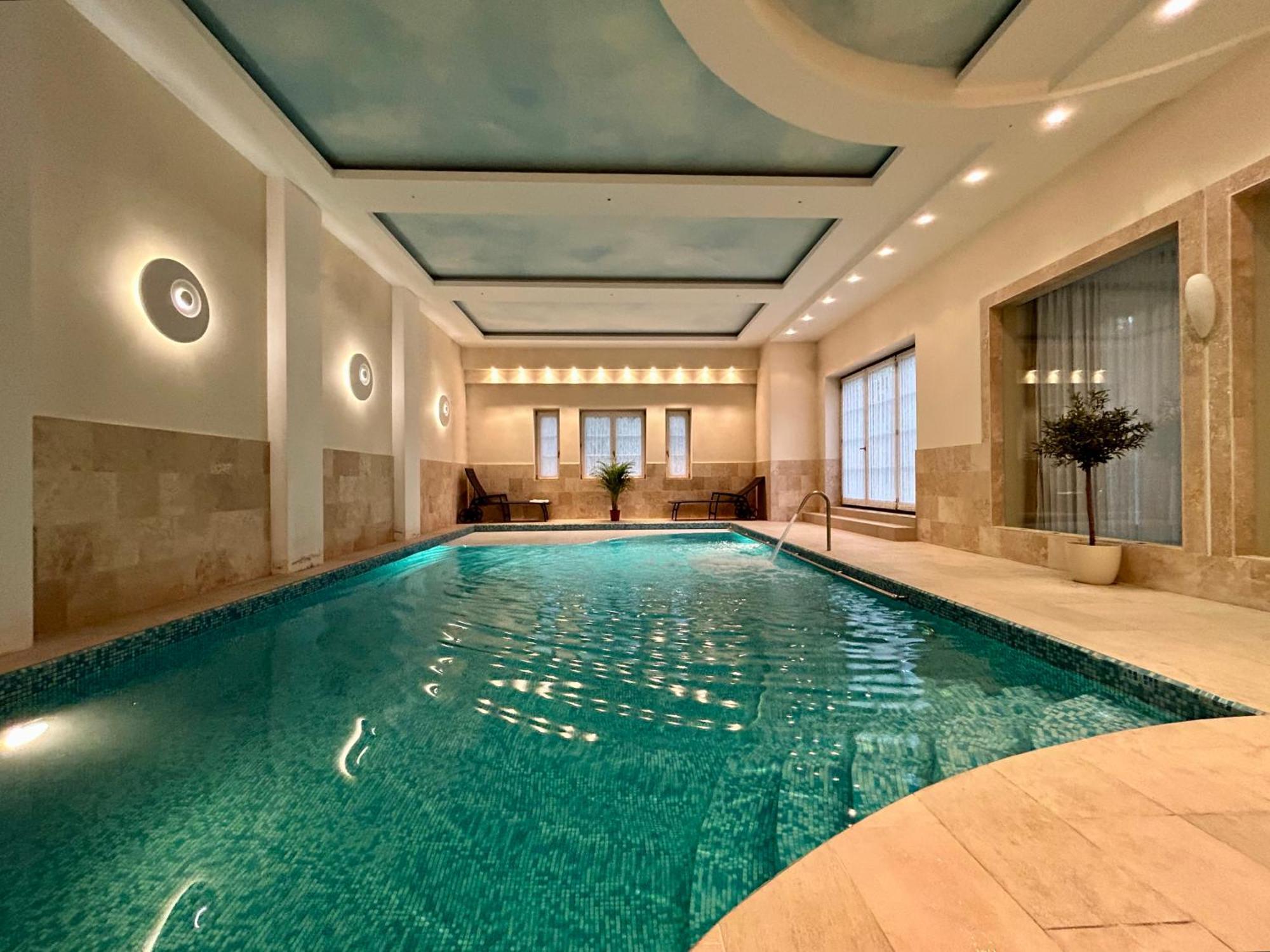 Luxury Villa Indoor Pool Warsaw Magdalenka Dış mekan fotoğraf